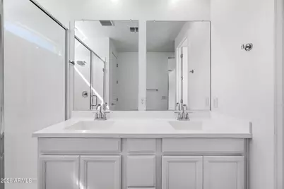 1627 W Estes, Phoenix, AZ 85041 - Photo 14