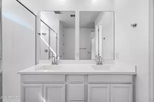 1627 W Estes, Phoenix, AZ 85041 - Photo 14