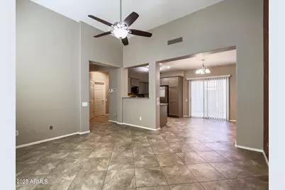 1958 W Busoni Place, Phoenix, AZ 85023 - Photo 30