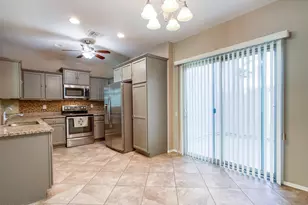 1958 W Busoni Pl, Phoenix, AZ 85023 - Photo 28