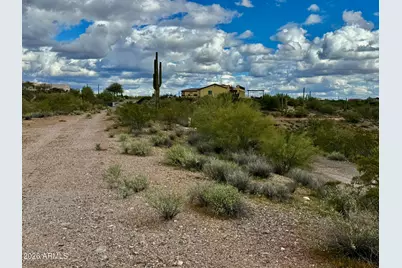 Xx00 W Grand Avenue #-, Morristown, AZ 85342 - Photo 2