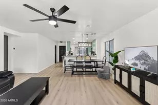 10830 W Louise Dr, Peoria, AZ 85373 - Photo 14