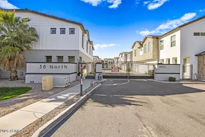 3030 N 38th Street #122, Phoenix, AZ 85018 - Photo 2