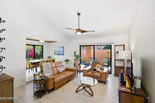 1015 E Becker Ln, Phoenix, AZ 85020 - Photo 4