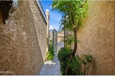 1015 E Becker Lane, Phoenix, AZ 85020 - Photo 4