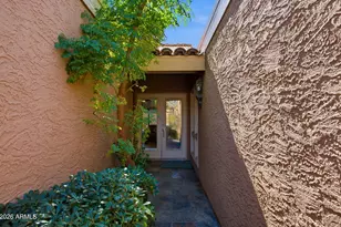 1015 E Becker Ln, Phoenix, AZ 85020 - Photo 24