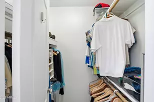 1015 E Becker Ln, Phoenix, AZ 85020 - Photo 20