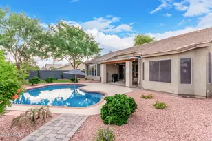 139 E Gail Dr, Gilbert, AZ 85296 - Photo 6