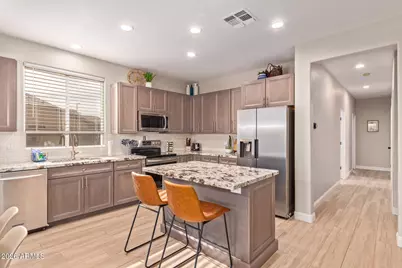 139 E Gail Drive, Gilbert, AZ 85296 - Photo 4