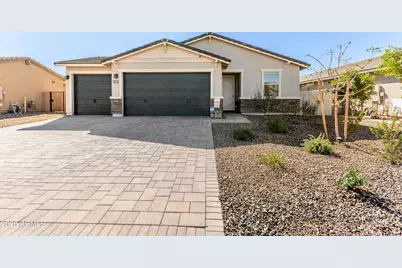 3475 E Isla Avenue, San Tan Valley, AZ 85143 - Photo 1