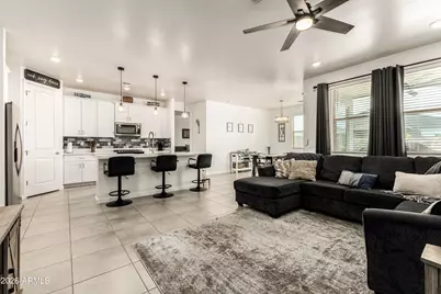 3475 E Isla Avenue, San Tan Valley, AZ 85143 - Photo 6