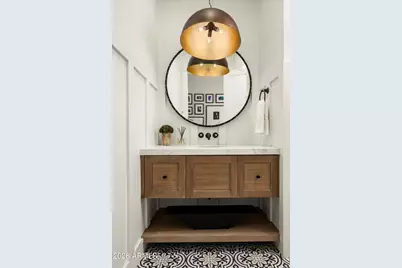 5903 E Lafayette Boulevard, Phoenix, AZ 85018 - Photo 18