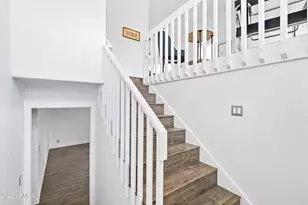 2846 E Redwood Ln, Phoenix, AZ 85048 - Photo 4