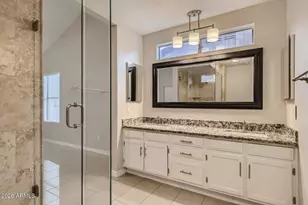 5337 W Desert Hills Dr, Glendale, AZ 85304 - Photo 12