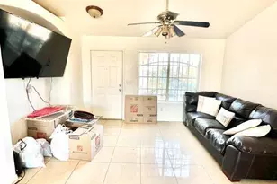 1207 E Avenida Luna, Casa Grande, AZ 85122 - Photo 4