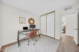 2443 W Crocus Dr, Phoenix, AZ 85023 - Photo 32