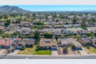 2443 W Crocus Drive, Phoenix, AZ 85023 - Photo 46