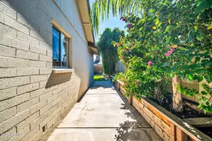 2443 W Crocus Dr, Phoenix, AZ 85023 - Photo 44