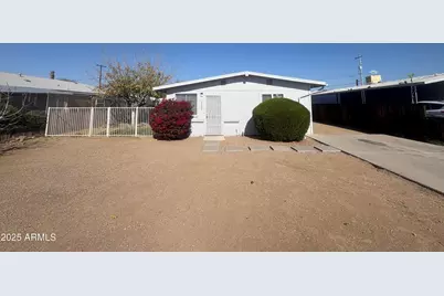 2642 E Kings Avenue, Phoenix, AZ 85032 - Photo 1
