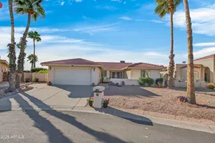 10723 E Navajo Pl, Sun Lakes, AZ 85248 - Photo 1