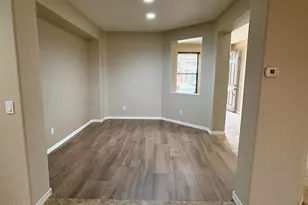 15685 W Glenrosa Ave, Goodyear, AZ 85395 - Photo 2