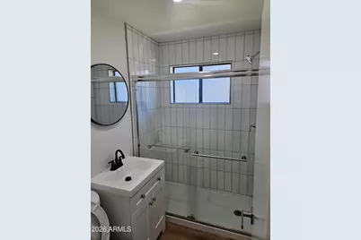 827 E Marlette Avenue, Phoenix, AZ 85014 - Photo 12