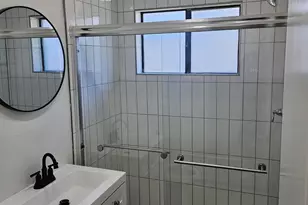 827 E Marlette Ave, Phoenix, AZ 85014 - Photo 12