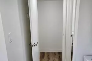 827 E Marlette Ave, Phoenix, AZ 85014 - Photo 14