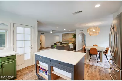 4378 E Pearce Road, Phoenix, AZ 85044 - Photo 8