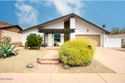 4378 E Pearce Road, Phoenix, AZ 85044 - Photo 1