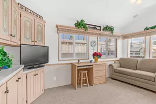 1017 Prospector Dr, Apache Junction, AZ 85119 - Photo 12