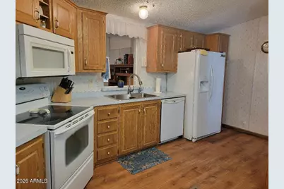 3815 N Illinois Avenue, Florence, AZ 85132 - Photo 6