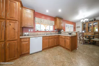 9301 W Bruce Street, Tucson, AZ 85735 - Photo 8