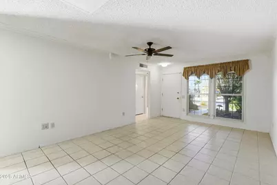 17015 N Del Webb Boulevard, Sun City, AZ 85373 - Photo 6