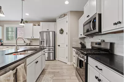 23027 E Pummelos Road, Queen Creek, AZ 85142 - Photo 8