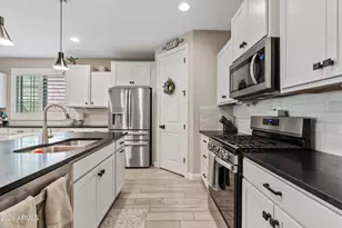 23027 E Pummelos Rd, Queen Creek, AZ 85142 - Photo 8