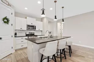 23027 E Pummelos Rd, Queen Creek, AZ 85142 - Photo 10