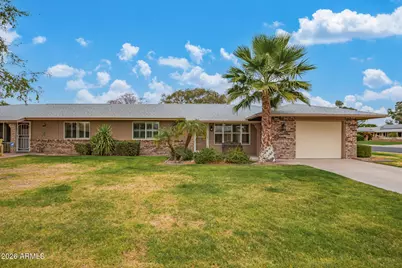 9402 W Long Hills Drive, Sun City, AZ 85351 - Photo 4