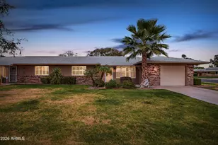 9402 W Long Hills Dr, Sun City, AZ 85351 - Photo 1