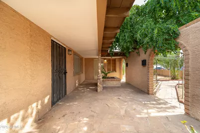 2416 E Clarendon Avenue, Phoenix, AZ 85016 - Photo 28