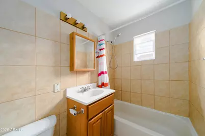 2416 E Clarendon Avenue, Phoenix, AZ 85016 - Photo 10