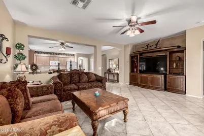 8975 W Clara Lane, Peoria, AZ 85382 - Photo 4