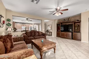 8975 W Clara Ln, Peoria, AZ 85382 - Photo 4