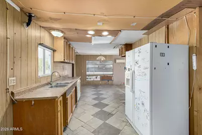 456 S Lawson Drive, Apache Junction, AZ 85120 - Photo 6