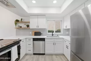 6533 N 7th Ave, Phoenix, AZ 85013 - Photo 20