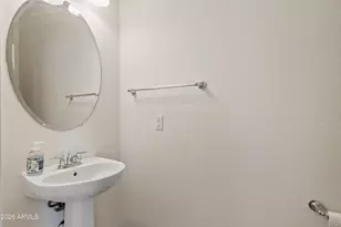 2723 E Courtney St, Gilbert, AZ 85298 - Photo 16