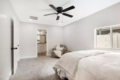 18209 N 34th Lane, Phoenix, AZ 85053 - Photo 16