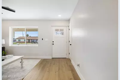 18209 N 34th Lane, Phoenix, AZ 85053 - Photo 6