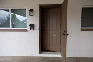 11601 N 33rd Ave, Phoenix, AZ 85029 - Photo 12