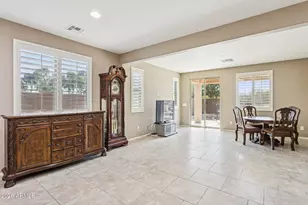 12151 W Davis Ln, Avondale, AZ 85323 - Photo 18